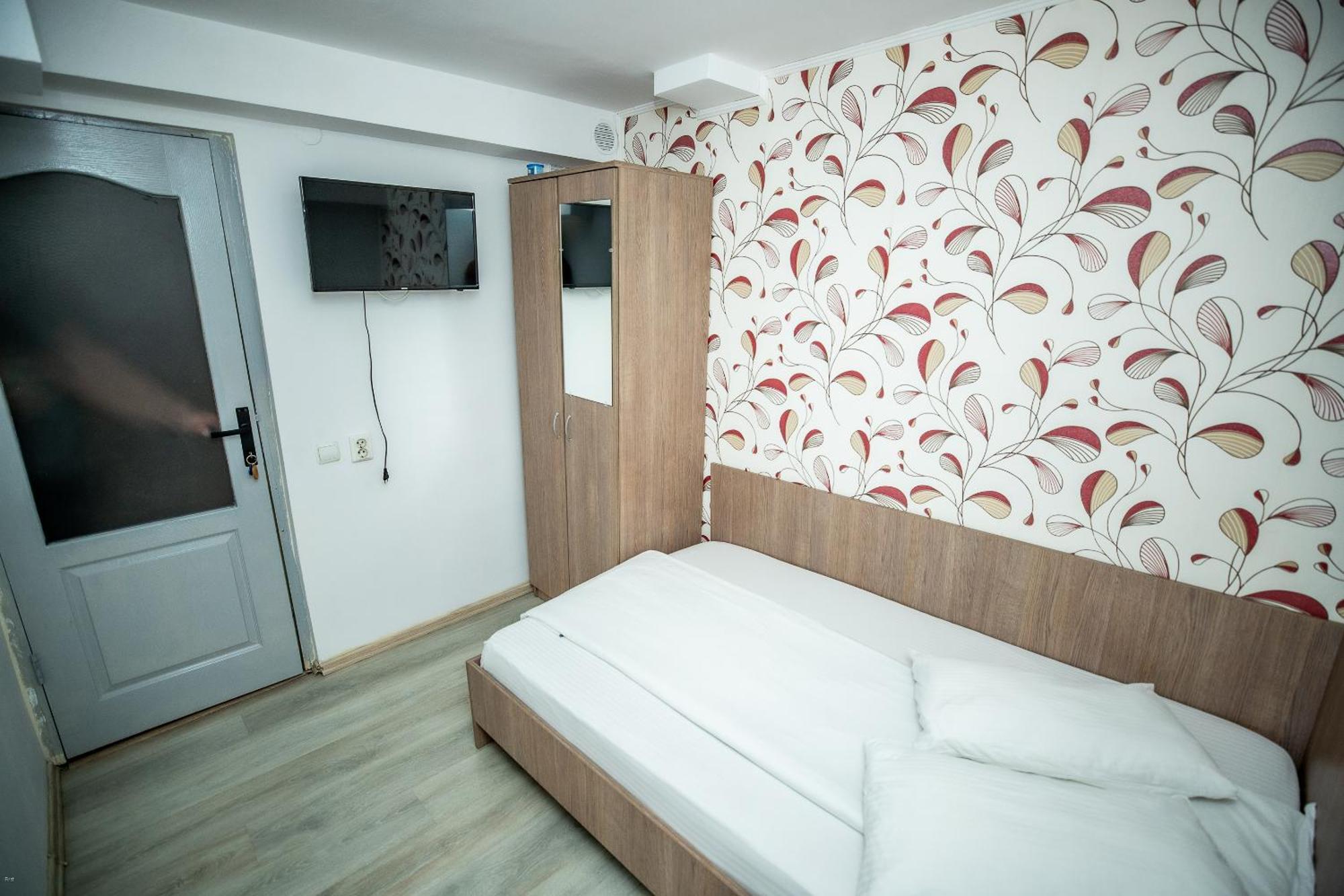 Nelana Hostel Cluj-Napoca Exterior photo